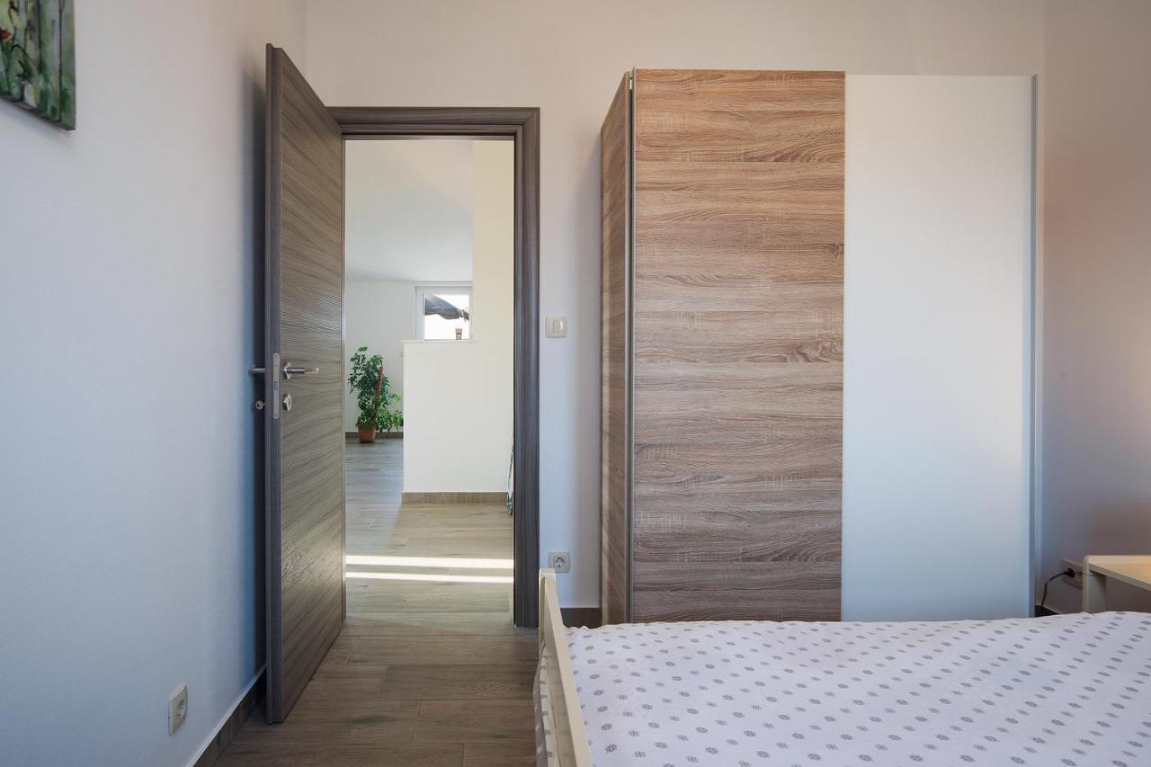 Zara Apartment Medulin Exterior foto